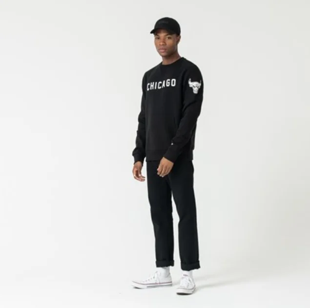 Толстовка OFFICIAL New Era Chicago Bulls Black NBA с круглым вырезом