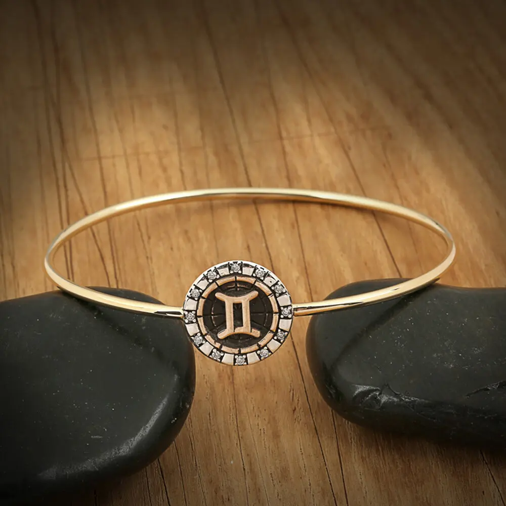 

Biggdesign Gemini Silver Bracelet for Women, Brass Plated, Zircon Stone Representing 12 Planets, special Jewelry for Zodiac Sig