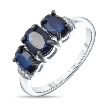 

Silver ring with sapphire Nat. (U) and cubic zirconia Sint.