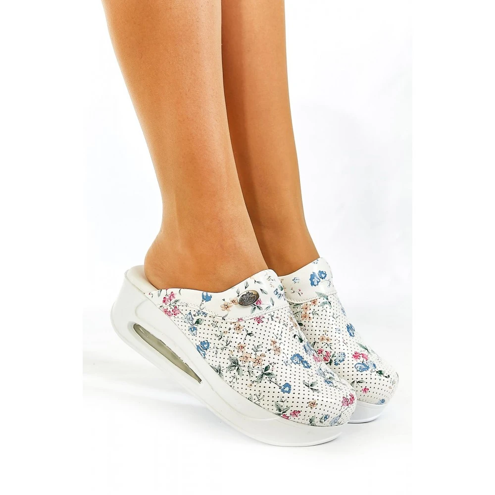 Zapatos para mujer, a la moda Sandalias cómodas con estampado, zuecos suaves antideslizantes de calidad informal para enfermera Doctor, novedad de 2021|Zapatillas| - AliExpress