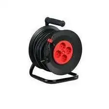 

Extension on the coil 4x30 m without ground. 16A IP20 3.5kW Union 481s-3303