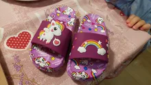 Unicornio zapatillas Nuevo Arco Iris de verano zapatillas de niños niñas de PVC antideslizante niños playa zapatos de bebé sandalias de Casa Chanclas de niños