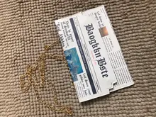 Bolso de hombro con cadena para Mujer, bandolera con personalidad, a la moda, pequeñas bolsas con estilo de periódico cuadrado, venta al por mayor