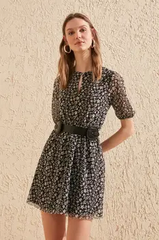 

Trendyol Flower Patterned Knitted Dress TWOSS20EL1632