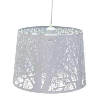 

Ceiling lamp. Manufactured in METAL openwork making decorations on the screen. White Color. Dimen diameter 35 cm.