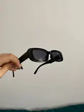 Gafas de sol de estilo Retro para hombre y mujer, anteojos de sol femeninos de estilo Retro para senderismo, elegantes y pequeños, rectangulares, con protección UV 2021, color negro, 400