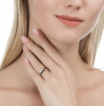 

Sunlight gold ring with sapphires and diamonds