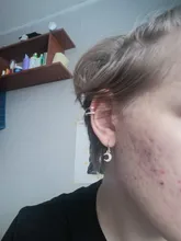 Pendiente de cartílago falso para mujeres y hombres, Clips de oreja sin Piercing, de hojas doradas, joyería, regalos al por mayor