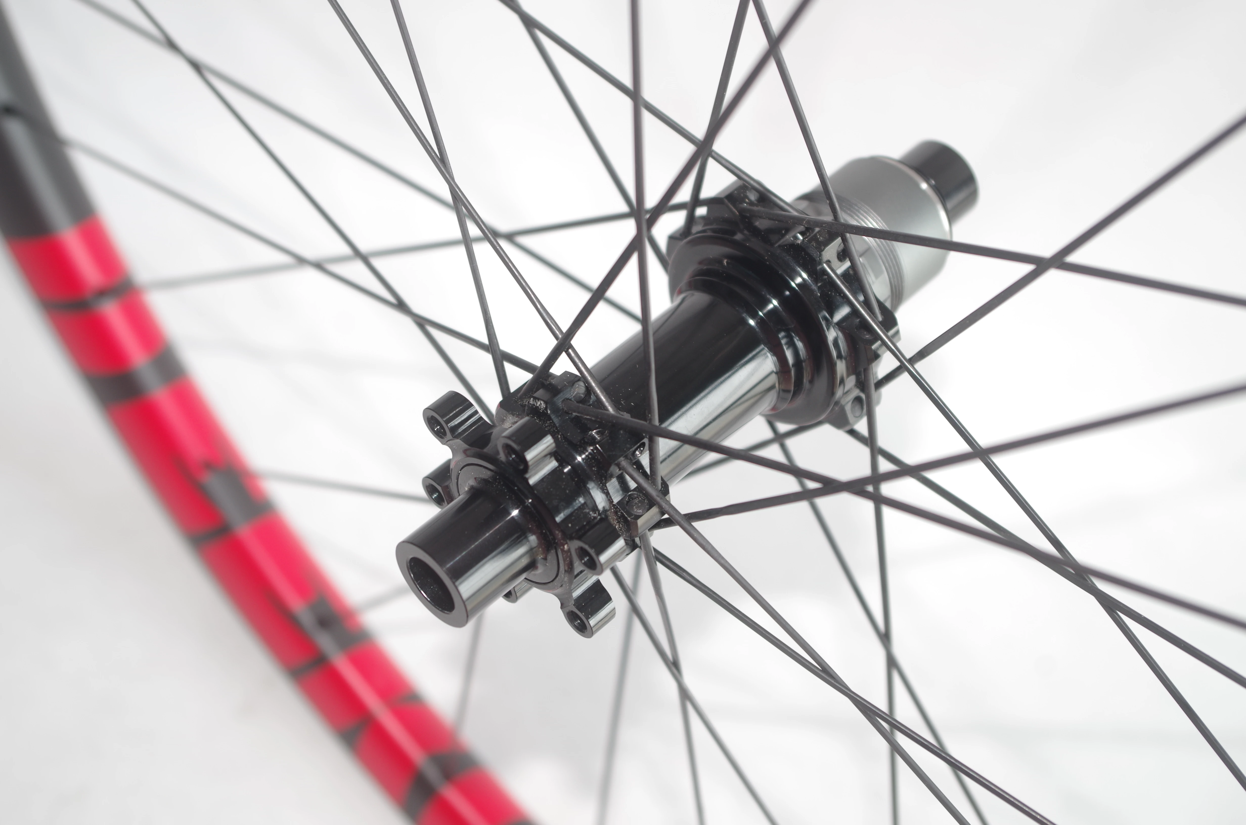 1296 г 29er карбоновые колеса 32mmm бескамерные 25 мм Глубокий прямой pull 29in Горный или Кроссовый велосипед колесная 110 мм 148 мм 110X15 12X148 Асимметричная