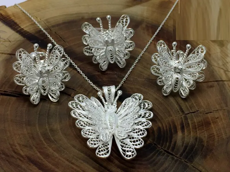 

Butterfly Pattern Filigree Silver Triple Set 925 Sterling Silver 1 * Necklace 2 * Earring 1 * Ring & Women fashion Jewelry 16,4gr
