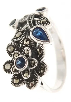 

Yuk marcasite ring with marcasite and cubic zirconia