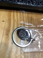 Llaveros de letras personalizadas para coche, logotipo grabado, nombre, regalo personalizado, llaveros de acero inoxidable personalizados, llavero con anilla P010