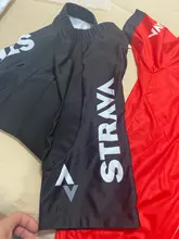2021 Nuevo rojo STRAVA profesional bicicleta equipo Maillot de manga corta Ciclismo Jersey Ciclismo hombres de verano transpirable Conjuntos de ropa de Ciclismo