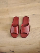 Zapatillas de casa de cuero de vaca para hombre y mujer, zapatos planos suaves de lujo, en tallas grandes