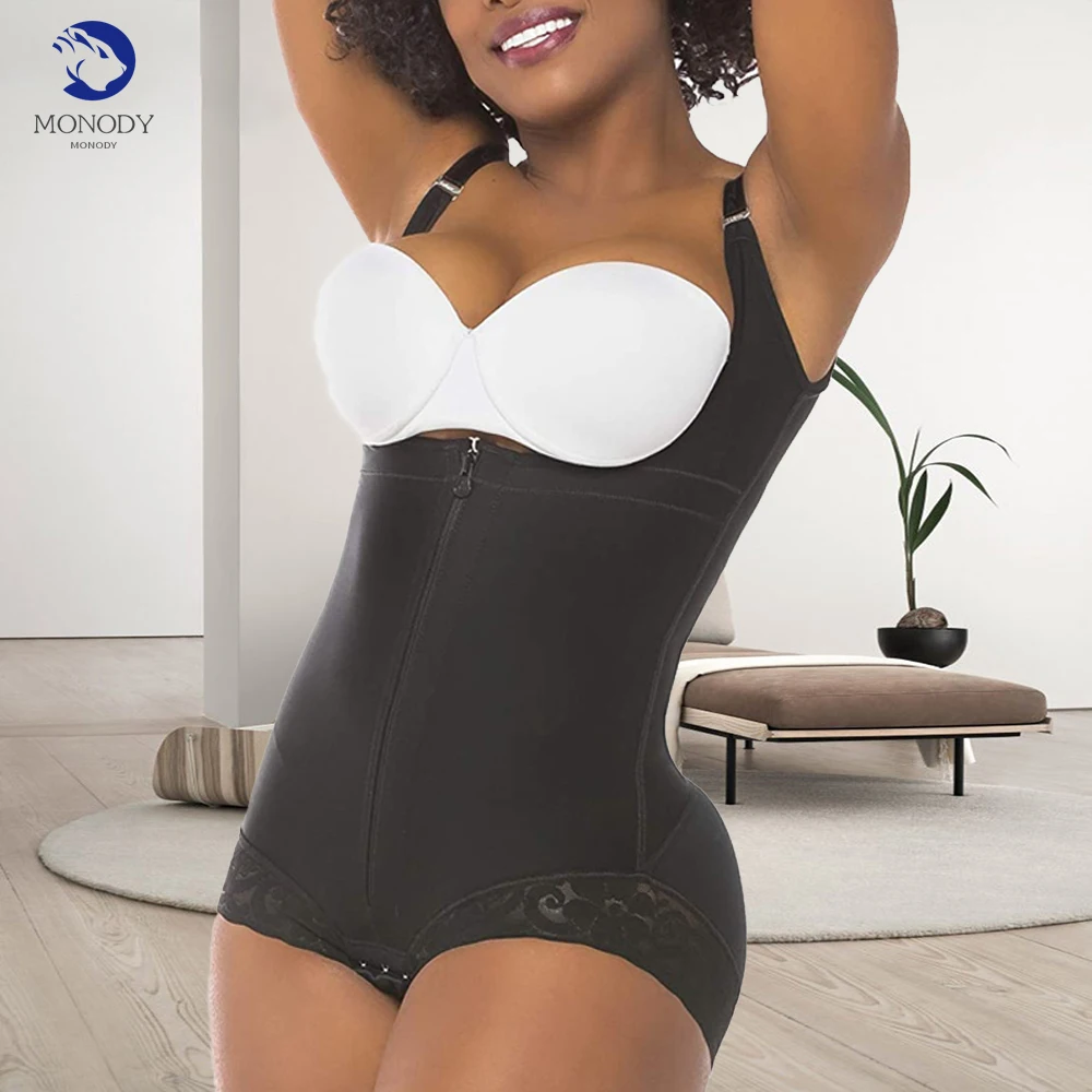 

Fajas Colombianas Woman Butt Lifter with Adjustable Wide Straps Zipper Closure Shaper Bodysuit Open Bust Post Liposuction Black