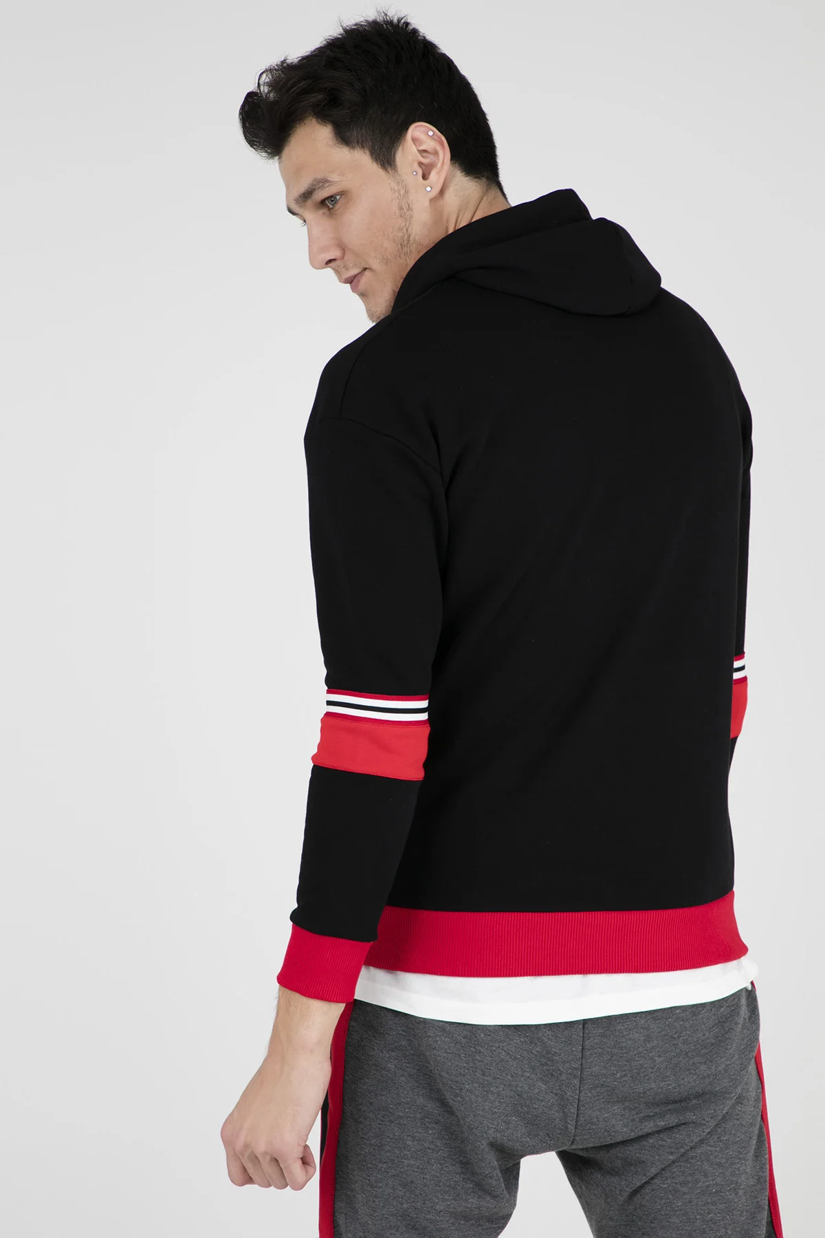 BREEZY MALE SWEAT 181984
