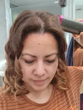 Rizador de pelo inalámbrico y giratorio automático, recargable por USB rizador de pelo, pantalla LED, herramienta de estilismo ajustable con temperatura