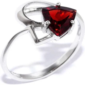 

Silver Wings silver garnet ring