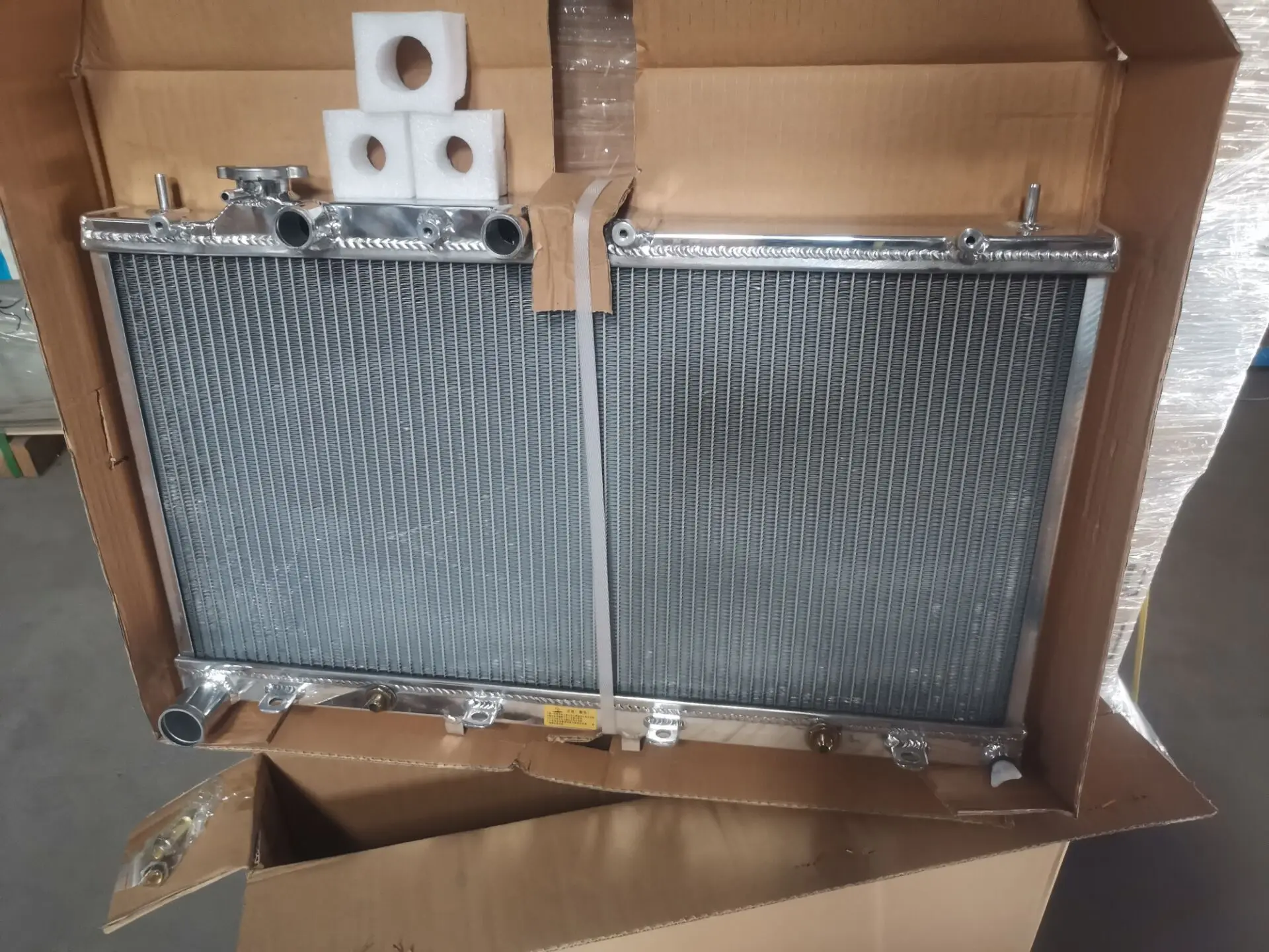 Golpher Radiator For Subaru Legacy H6 3.0 Ez30 0309 This Is 40mm