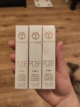O.TWO.O 2 en 1 mate lápiz labial líquido y Mate brillo de labios maquillaje hidratante de larga duración impermeable de terciopelo lápiz labial de Color