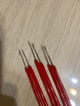 Enhebrador de aguja con mango de plástico, color rojo, para micro utensilios para extensiones, 6 uds.