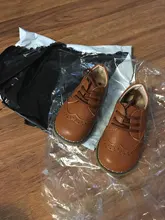 Zapatos planos para niños, sandalias informales para niños, zapatos de princesa de cuero Pu antideslizantes, mocasín de fondo suave hueco Retro