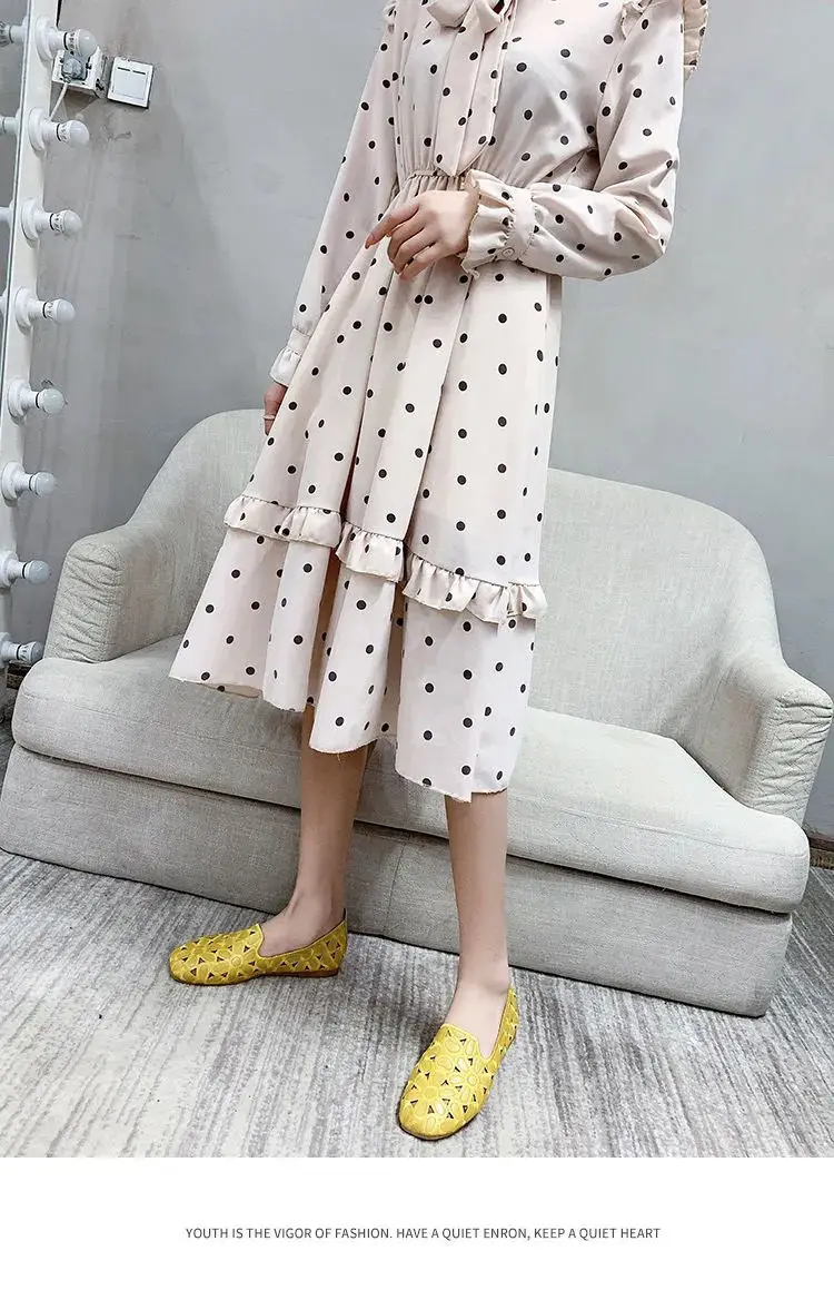 Cheap Square Toe Yellow Loafers Women Soft Leather Flats Big Size 42 Ladies Hollow Out Flat Shoes Woman Flats Embroidery Loafers