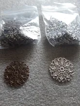 20 unids/lote 25mm hueco de cobre de pluma de pavo real flores envolturas de filigrana conectores encanto resultados para joyería hacer componentes