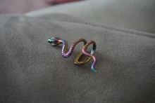 1PC latón serpiente pendiente Clips sin Piercing Punk Clip no perforado pendientes puños de oído para los hombres y las mujeres negro falso Piercing joyería