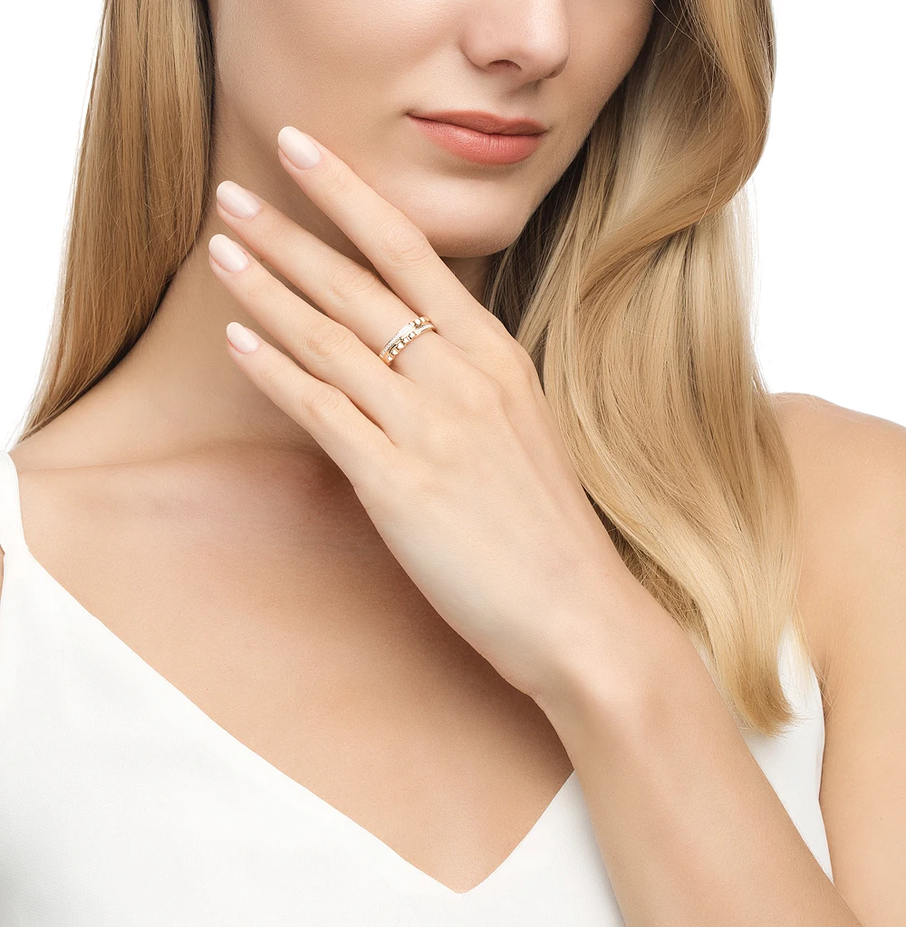 Gold ring with diamonds SUNLIGHT test 585