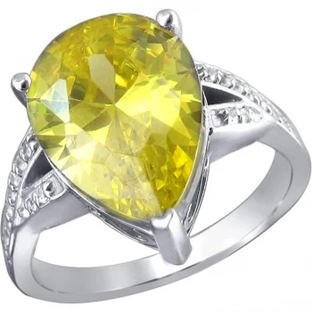 

Esthete ring with cubic zirconia