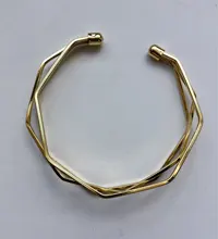2020 oro nuevo Metal aleación flecha enlace cadena brazalete torcido nuevo tres capas romántico abierto brazalete/pulsera Set para mujeres
