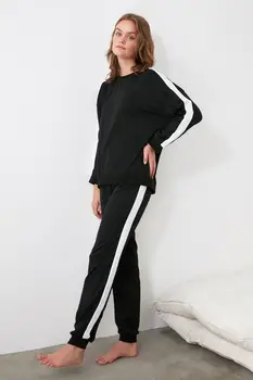 

Trendyol Ribbon Detail Knitted Pajamas Set THMAW21PT0519