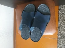 Suecos unisex para primavera y verano, zapatillas con suela blanda de PVC, antideslizante y cubierta de cuero genuino de vaca, diseño a la moda, para uso al aire libre