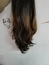 Pequeña LANA sintético Ombre negro marrón de oro con pelucas con reflejos largo ondulado resistente al calor de la parte media Cosplay pelucas para mujeres