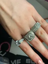 FDLK suntuoso de los hombres de aleación de Zinc de anillo de 2,0 quilates Natural cristal CZ blanco anillo venda de boda de los hombres joyería de fiesta