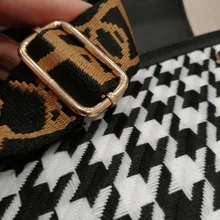 Bolso cuadrado de lana Retro de diseño único, bandolera de hombro elegante, ancho de 20,5 cm, alto de 15cm, grosor de 8cm