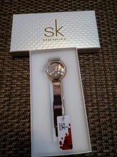 Shengke-Reloj de pulsera de cuarzo con esfera azul para Mujer, nuevo diseño, elegante, 32 MM, movimiento japonés, femenino