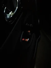 Pegatina de botón para puerta y ventana de coche, pegatina luminosa para Nissan Tiida Livida x-trail T31 T32 Qashqai J11 Jetta, 1 Uds.