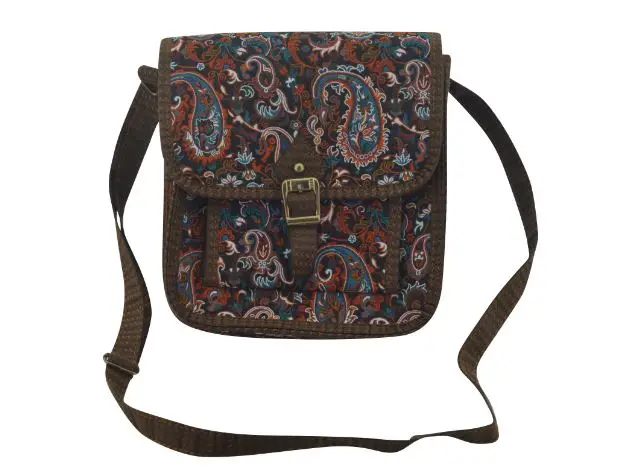 

GORGEOUS PATTERNED WOMEN'S BAG WITH ITS PERFECT DESIGN EASY TO USE WHERE YOU WANT FREE SHIPPING