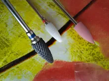 Fresas de diamante para manicura, brocas giratorias, accesorios para pedicura, boquillas, pulidora