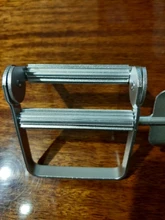 Exprimidor de compuesto de aluminio, diseño de mango mate, tubo de crema, espuma limpiadora, ayuda a prevenir residuos, 1 Juego