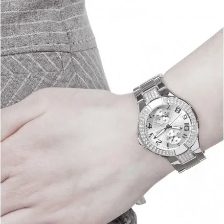Часы Guess женские W12638L1 сталь