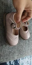 Zapatos planos para niños, sandalias informales para niños, zapatos de princesa de cuero Pu antideslizantes, mocasín de fondo suave hueco Retro