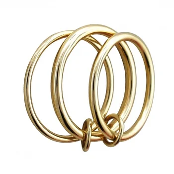 

Esthete ring in Yellow Gold
