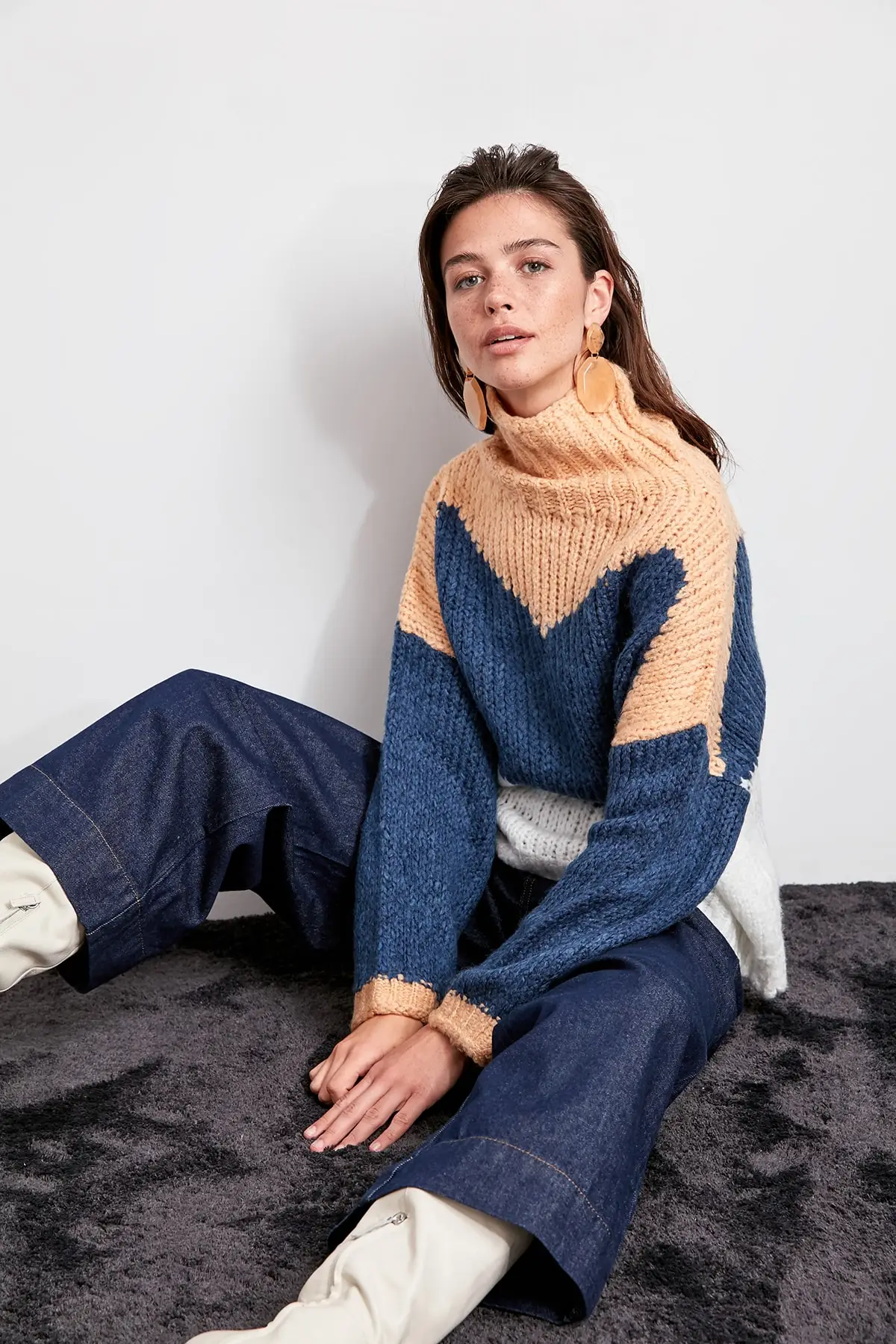 Trendyol женский свитер с воротником хомутом цвета хаки TWOAW20ZA0009| |
