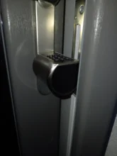 Cerradura inteligente para el hogar, cerrojo de cilindro eléctrico sin llave de bloqueo con código digital o cerradura con tarjeta RFID, señal Wifi y Bluetooth, sistema de seguridad para casa y apartamento