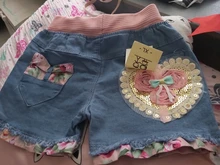Pantalones cortos de mezclilla para niñas, Shorts bonitos de moda de verano con encaje Floral