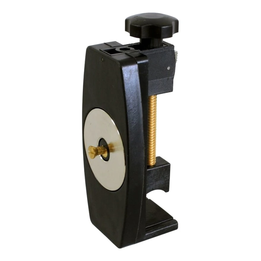 Крепление для нивелиров RedVerg RD-Clamp (Универсальное крепление для нивелира, материал корпуса - пластик/металл)