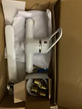 Grifo de la cocina mezcladoras montado en la pared de una manija grifo mezclador fregadero grifo rotación mezclador de agua fría y caliente RP piscina grifo Cuenca del grifo